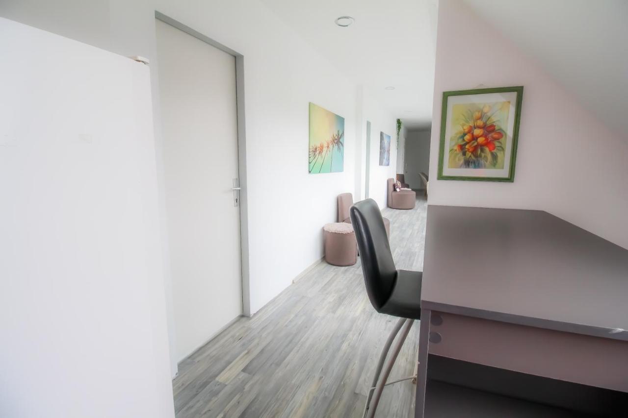 Private Triple Bedroom In Shared Apartment Dw171-4 Вена Экстерьер фото