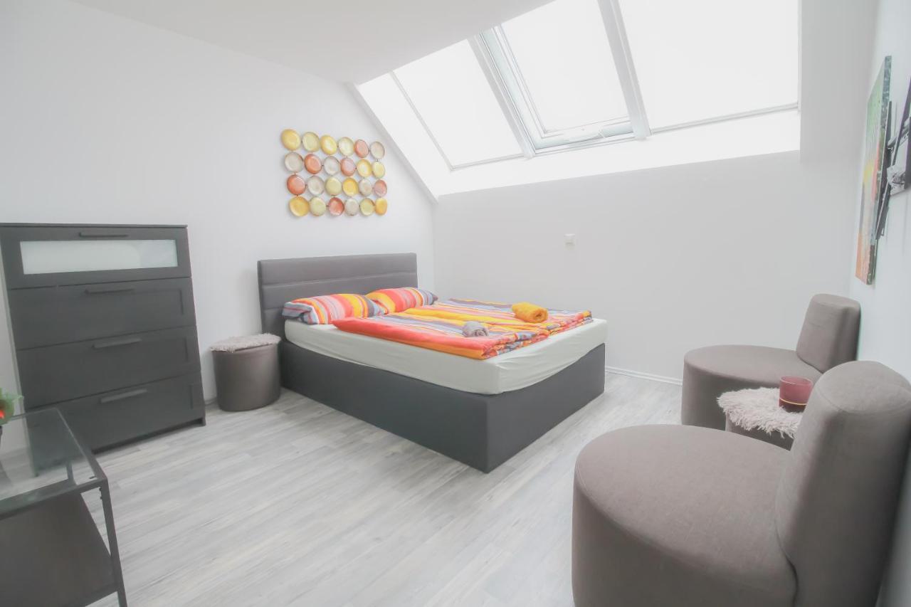 Private Triple Bedroom In Shared Apartment Dw171-4 Вена Экстерьер фото