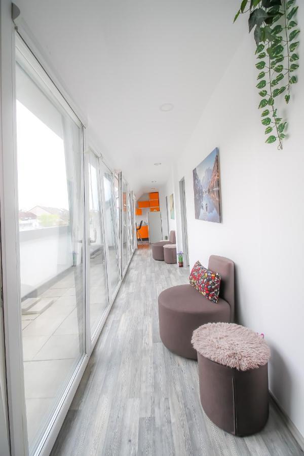 Private Triple Bedroom In Shared Apartment Dw171-4 Вена Экстерьер фото