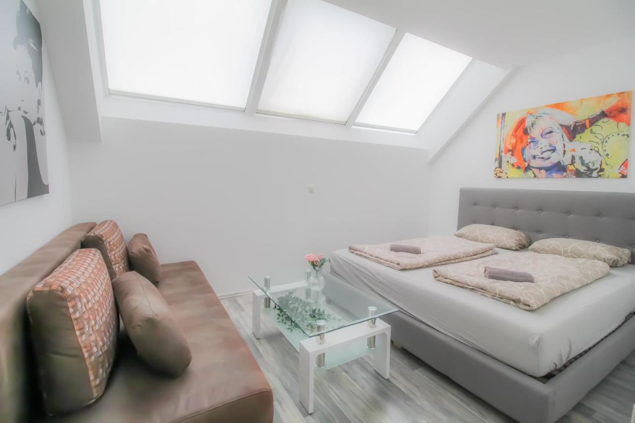 Private Triple Bedroom In Shared Apartment Dw171-4 Вена Экстерьер фото